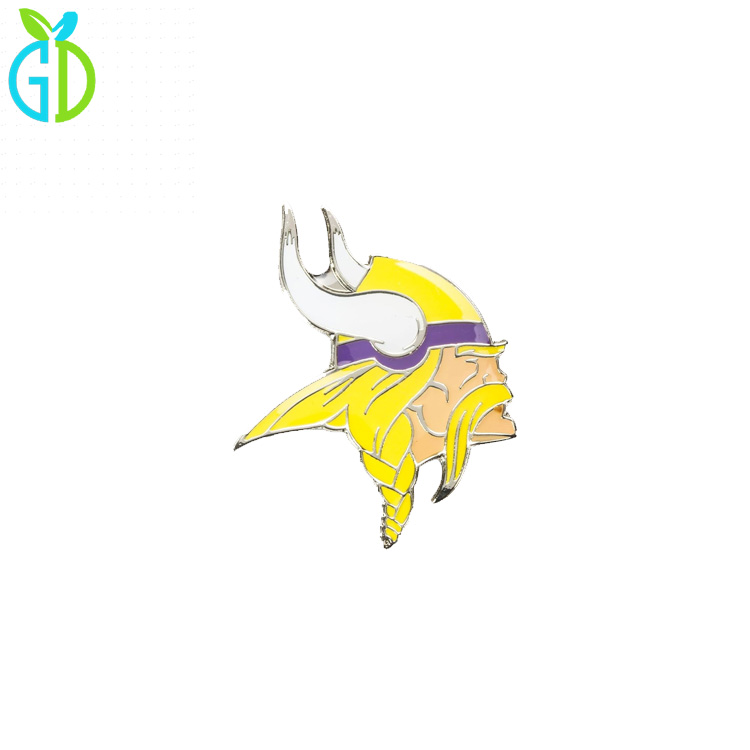 Custom Sport 32 Team NFL Football Helmet Enamel Pin Badge Souvenir